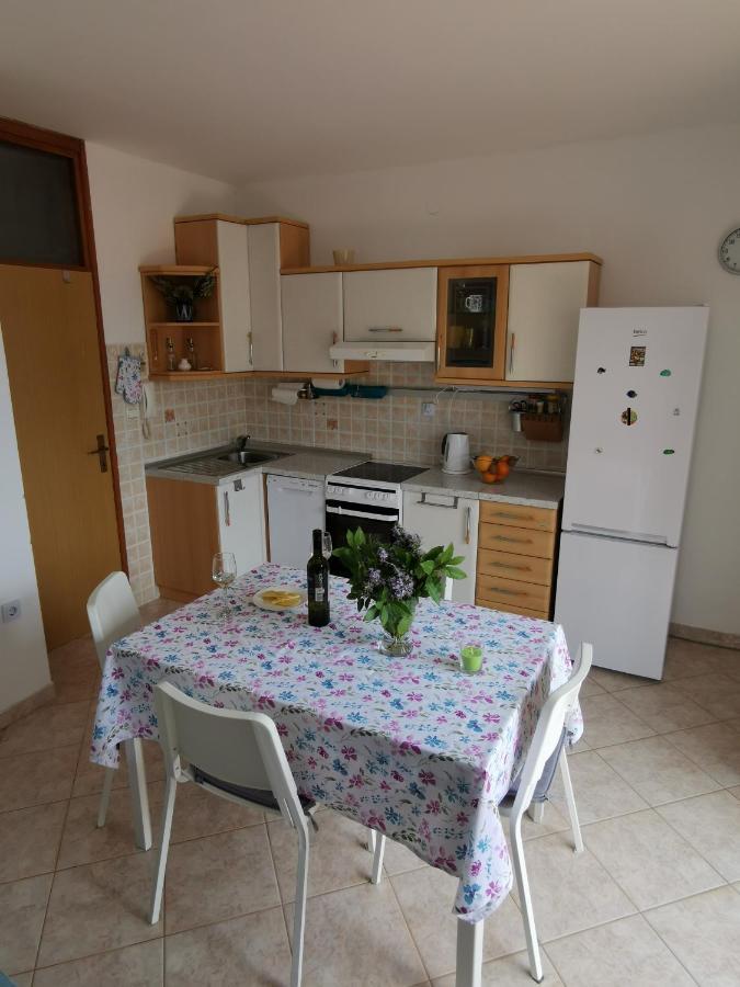 Apartment Zoanda Premantura Exteriér fotografie